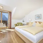 Hotel Kleefeld 3*