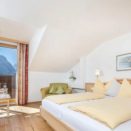 Hotel Kleefeld 3*